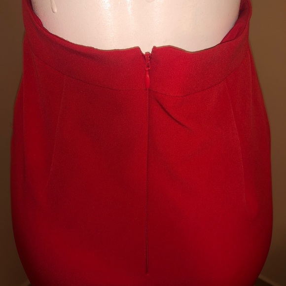 red open back long dress with slit - Picture 5 of 7